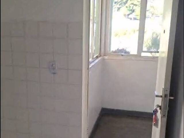 #49 - Apartamento para Venda em São Paulo - SP - 2